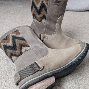 Womens sorel "slimshortie" chevron waterproof boot